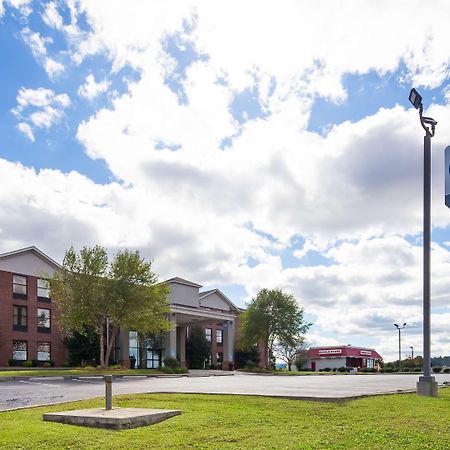 Best Western Lake Cumberland Inn Monticello Экстерьер фото